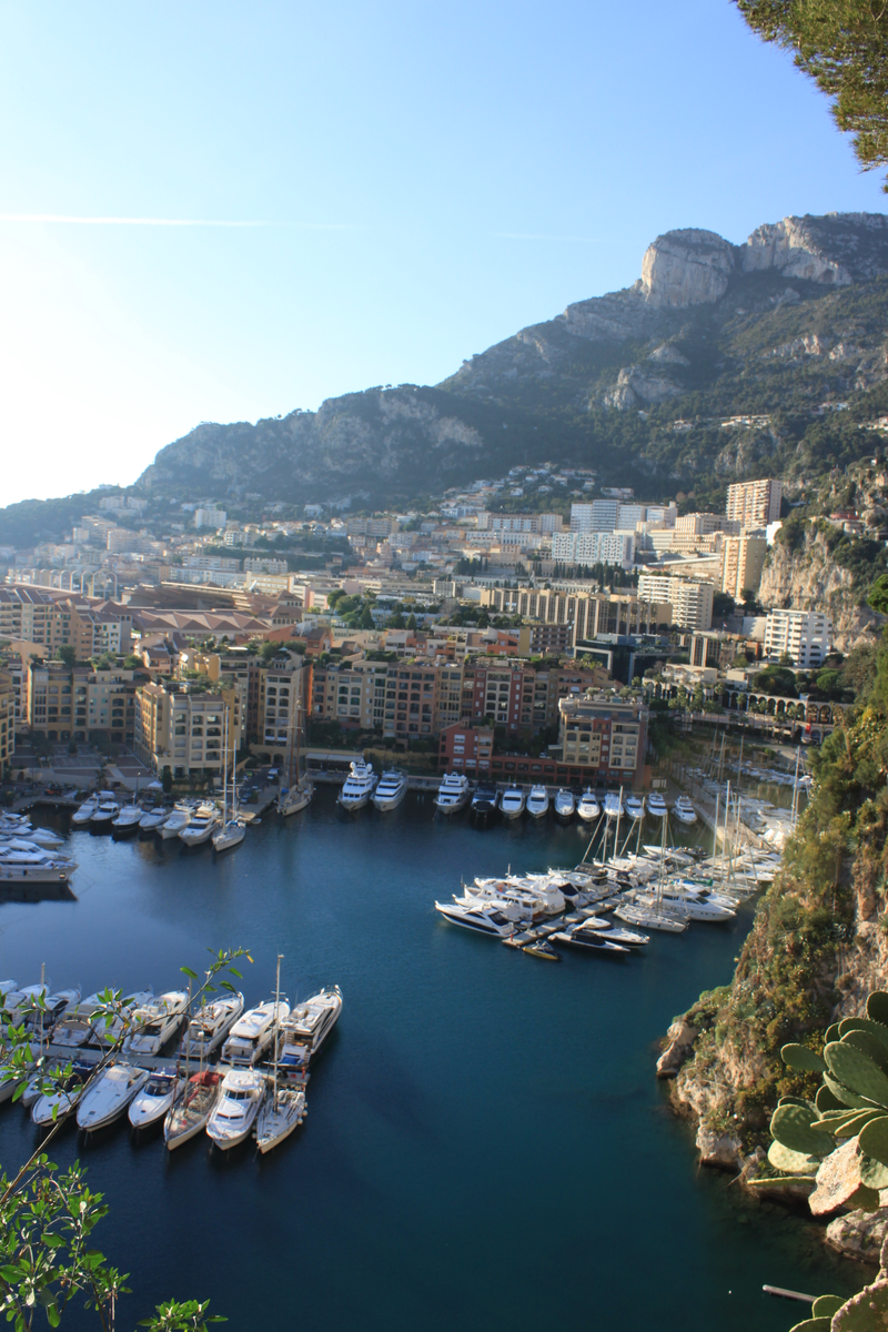 Illustration for article titled Mediterranean Cruise Car Spotting and Other Cool Stuff Photo Dump
